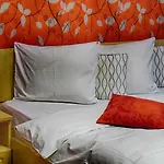 Garden Boutique Bed & Breakfast 3*