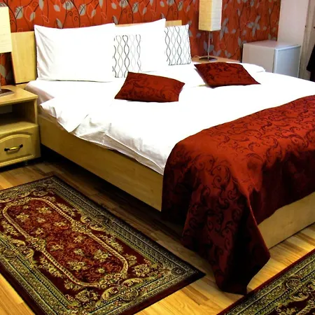 Bed and breakfast Garden And 3*