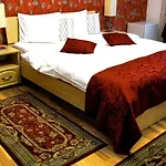 Alojamento de Acomodação e Pequeno-almoço Garden Boutique 3*