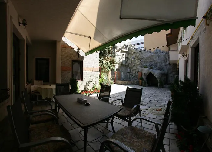 Bed & Breakfast Garden Boutique 3*